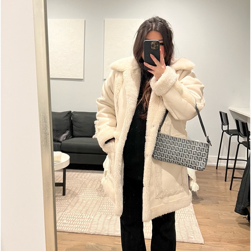 Abercrombie and Fitch-leather/shearling jacket